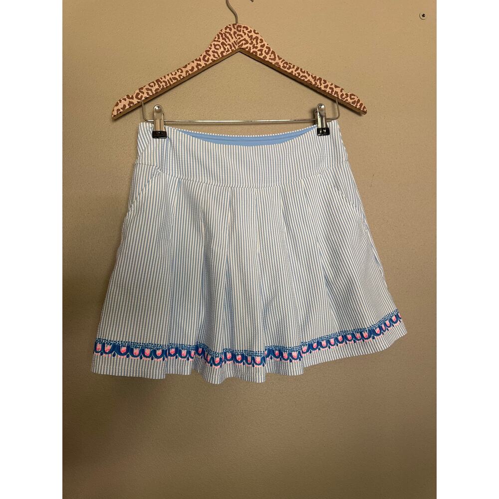 LILLY PULITZER UPF 50+ Luxletic Priska Skort in Seersucker Stripe Size 4 - Picture 3 of 7